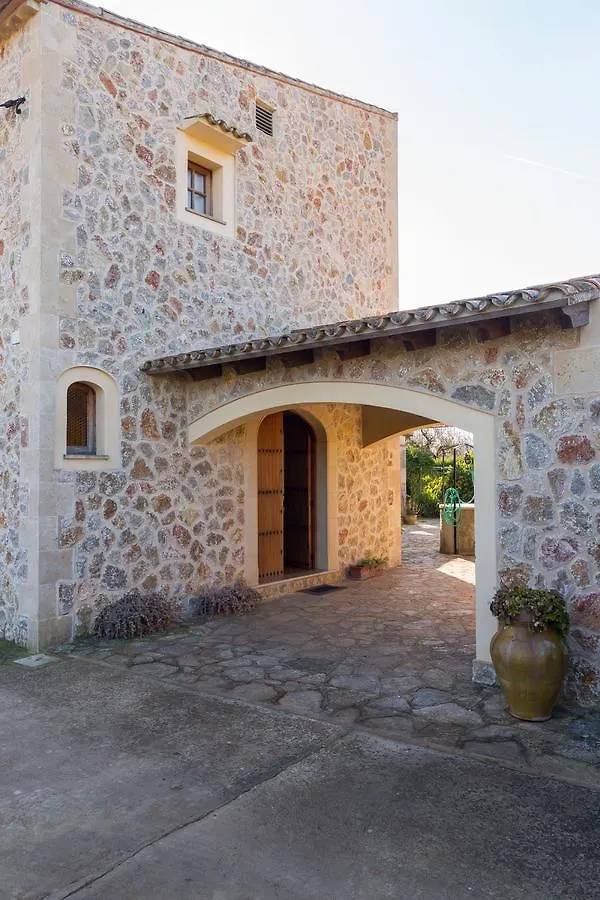 Villa Pont Petit à Campanet 0*,